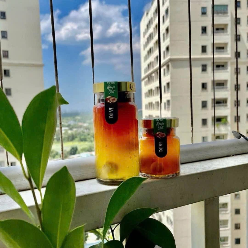 TỔ YẾN CHƯNG TỨ VỊ (Chai 70ml)