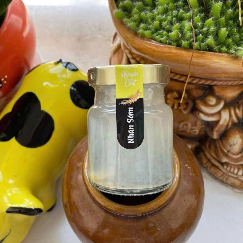 TỔ YẾN CHƯNG NHÂN SÂM (Chai 70ml)